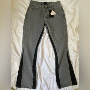 BoohooMAN Flare Jeans in Grey